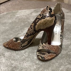 Marc Fisher Snakeskin heels